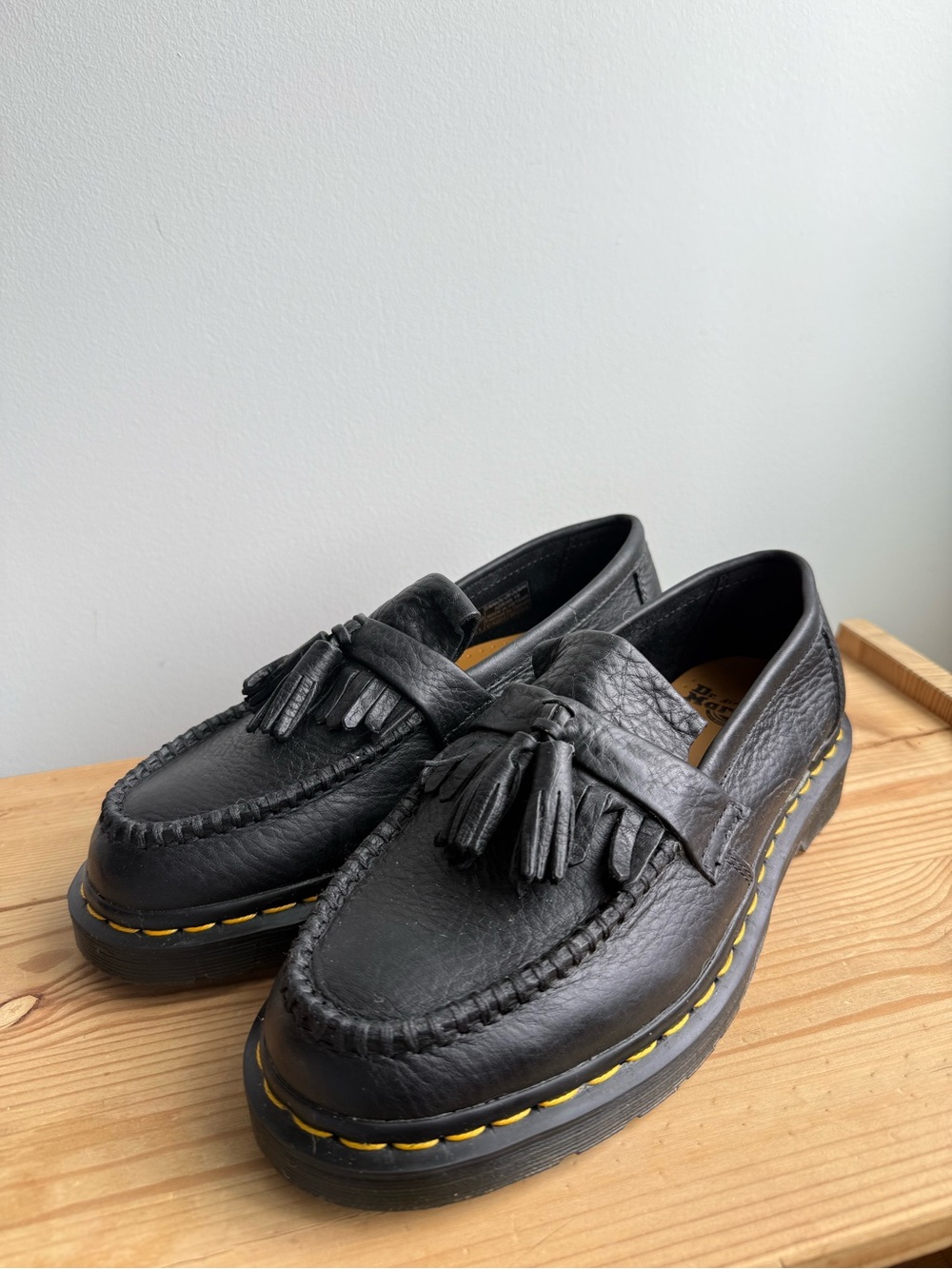 Dr Martens EU39 US8 Black NWOT Adrian Yellow Stich Ambassador Leather Loafers